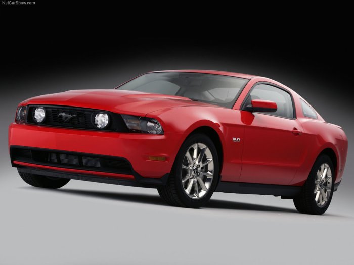 ford mustang gt 2011 wallpaper. 2011 FORD MUSTANG GT LEADS